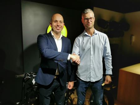 Otvoritev salona Robbo-1